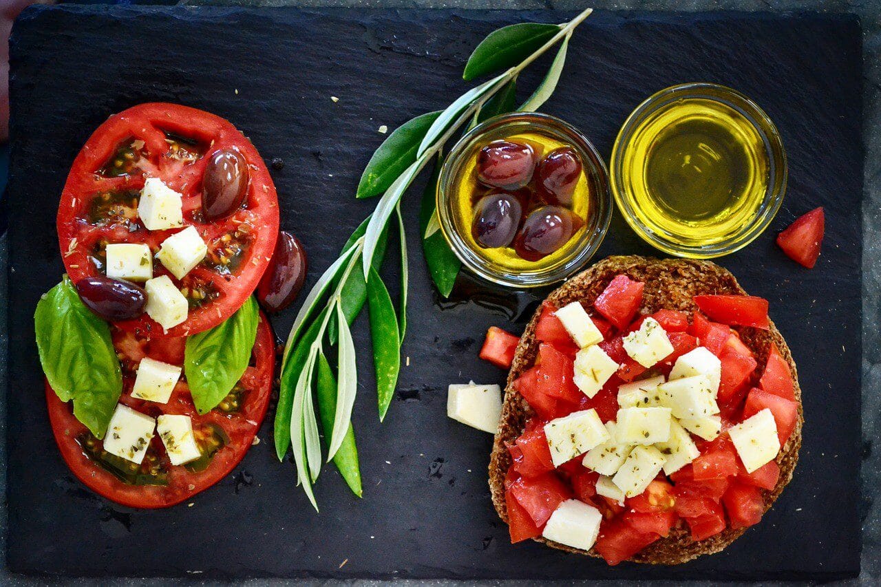 Mediterranean Diet: Food List and 7-Day Meal Plan