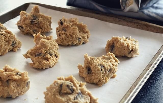 Cookie Dough Fat Bombs