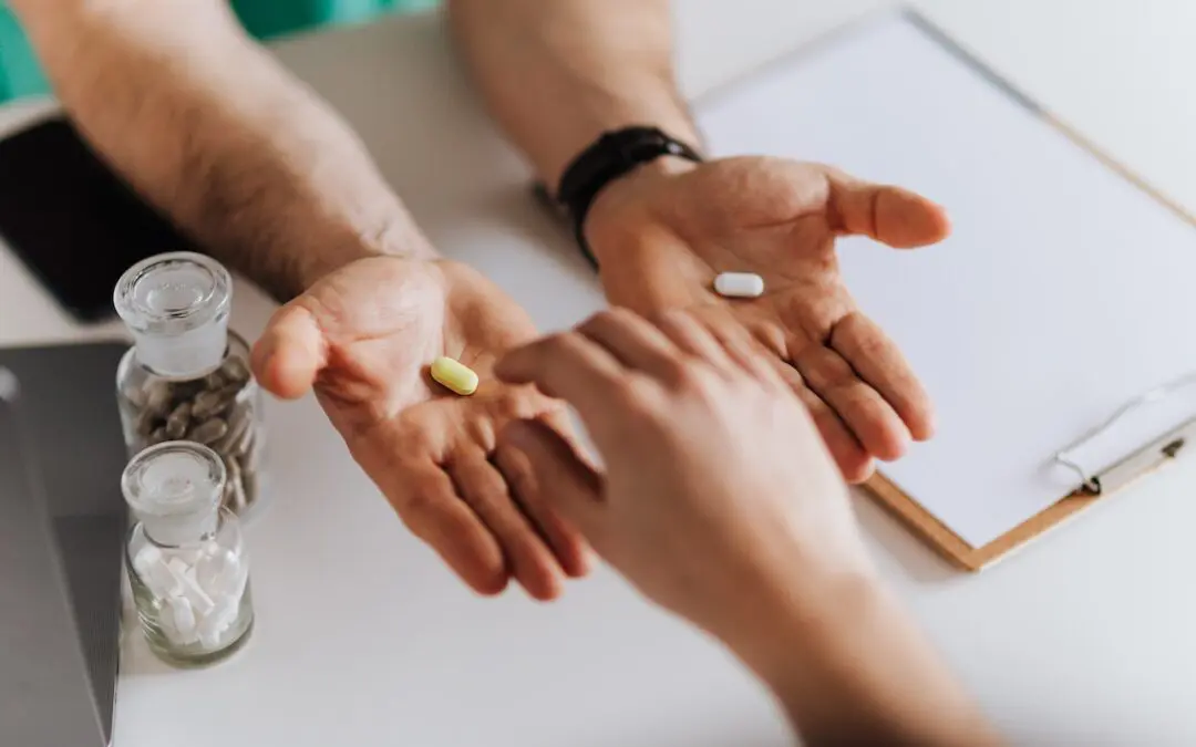 10 Best Multivitamins for Men, According to Dietitians