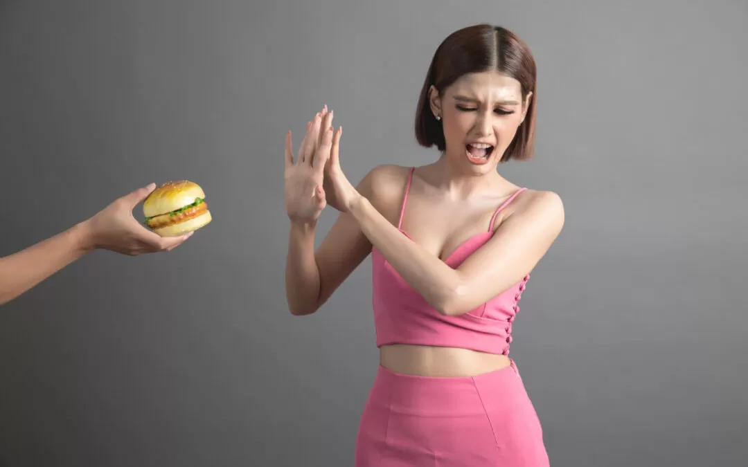 How to Manage Food Cravings While Transitioning to a Keto