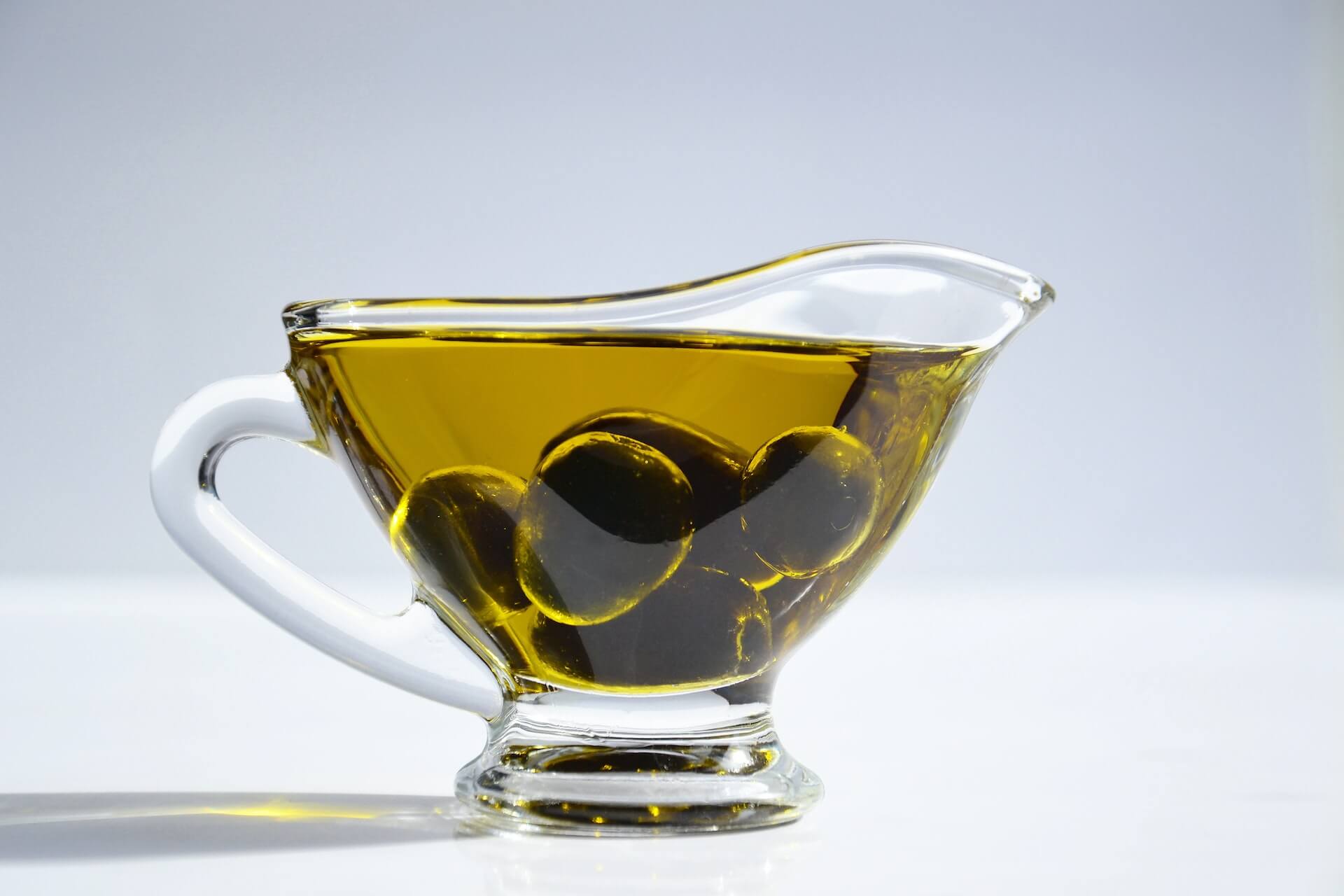 9 Best Butters and Oils for the Keto Diet & What You Should Not Use