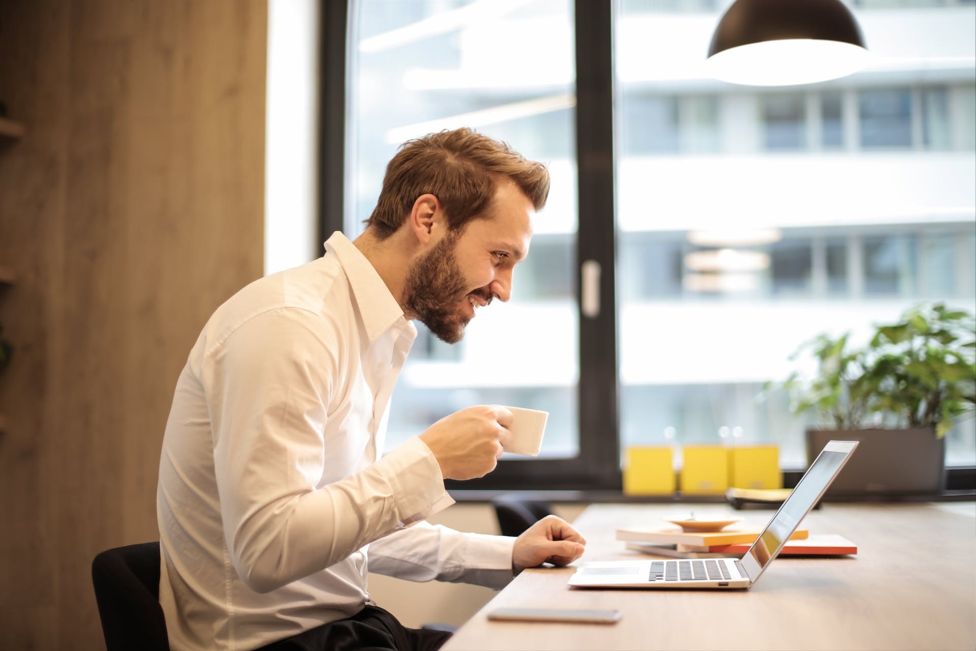 Does Coffee Have Carbs? The Definitive Guide