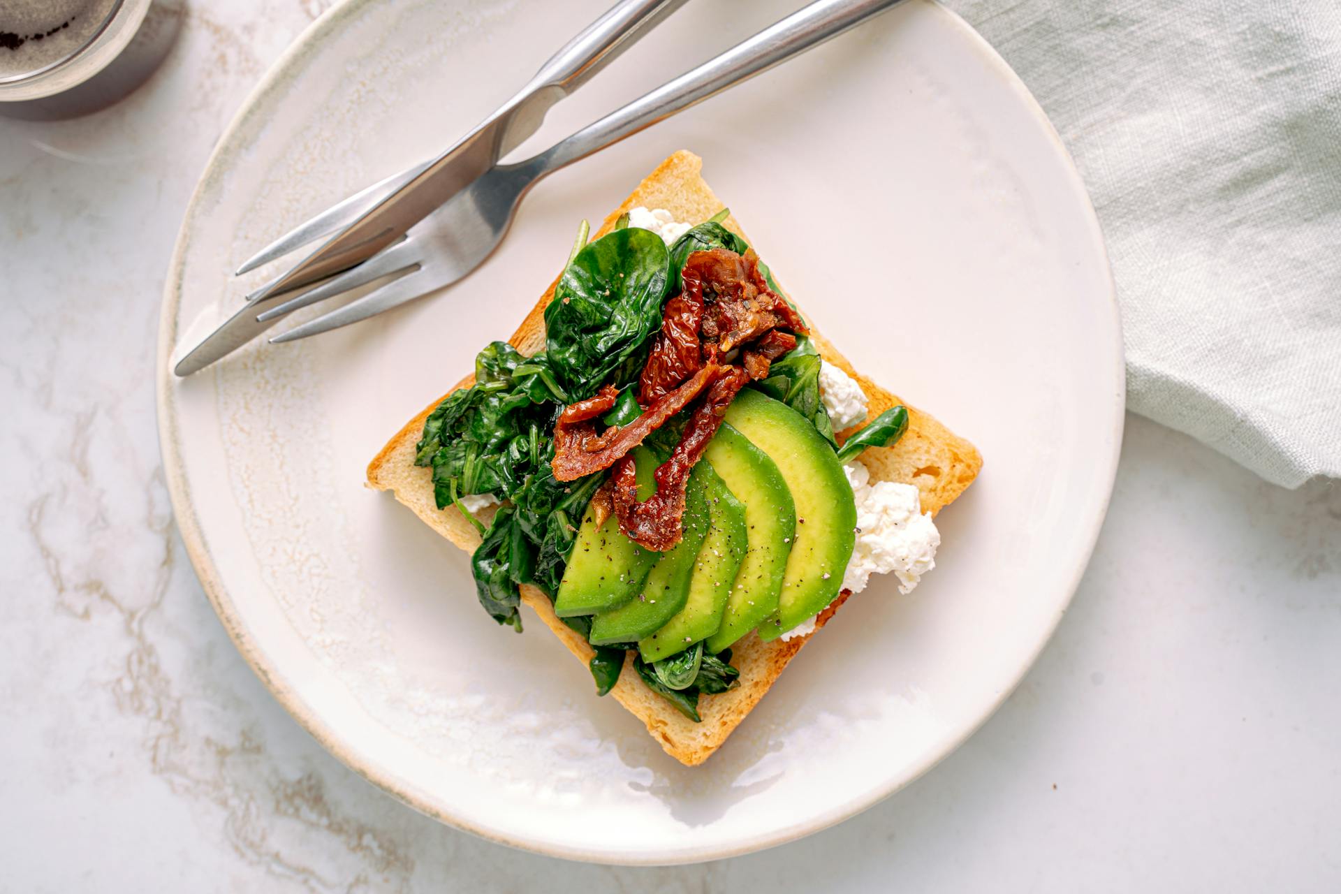 How to Combine Low Carb Diet and Intermittent Fasting for Maximum Results