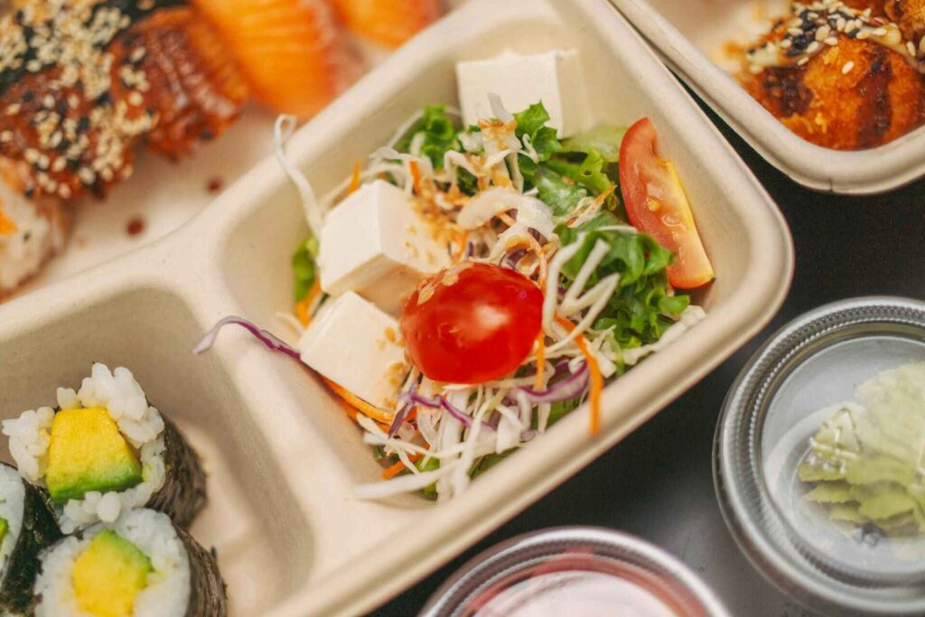 low-carb lunches for weight loss — cobb bento box