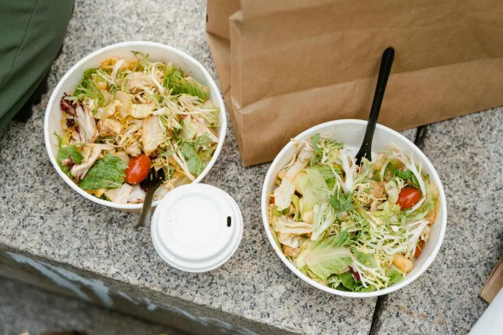 15-minute low-carb lunches — Cobb chicken salad bowl