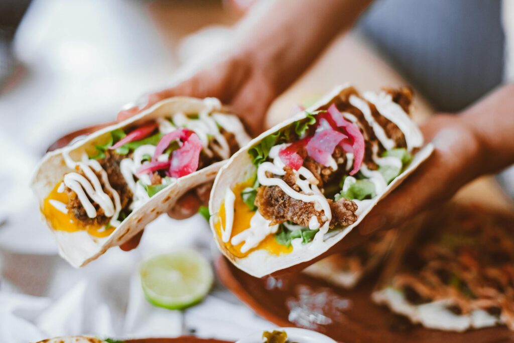 quick low-carb lunch ideas for work — BLT lettuce wrap