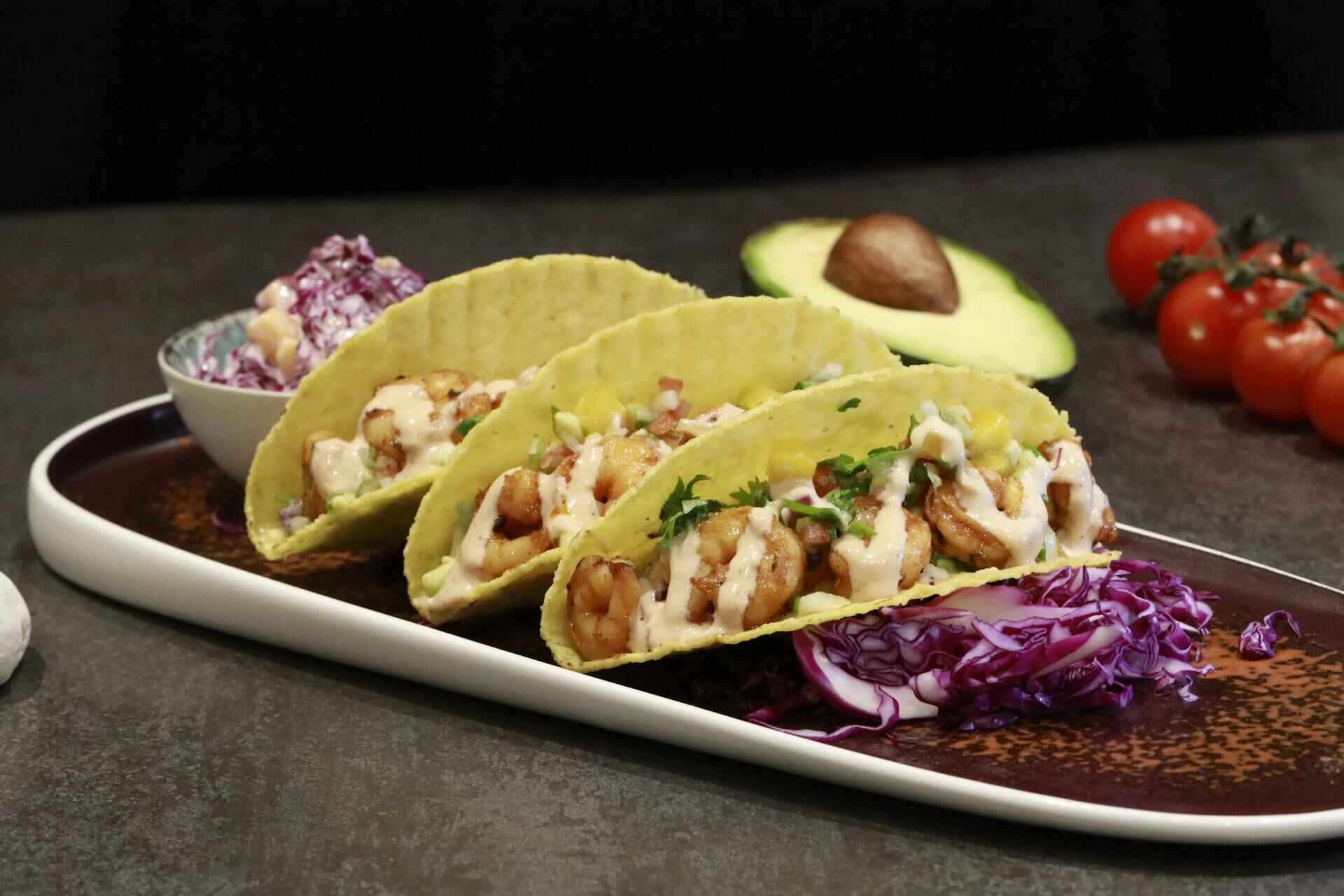 20 Easy Low-Carb Lunch Recipes for Busy Days (Ready in 15–25 Minutes)