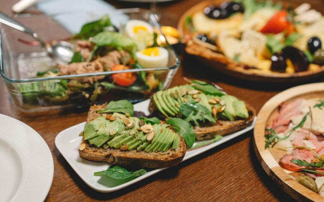 Keto Comfort Food Classics: Low-Carb Recipes for Pot Pie, Mac & Cheese & More