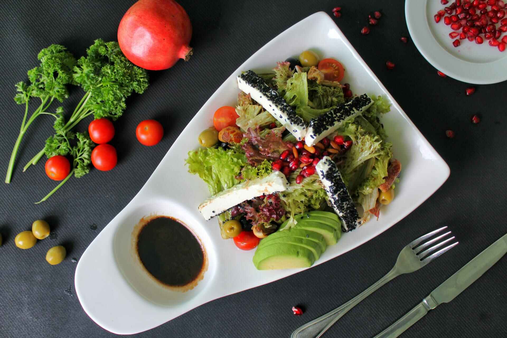 Low Carb Vegetables: Top Low-Carb Veggies, Net-Carb Chart & Meal Ideas