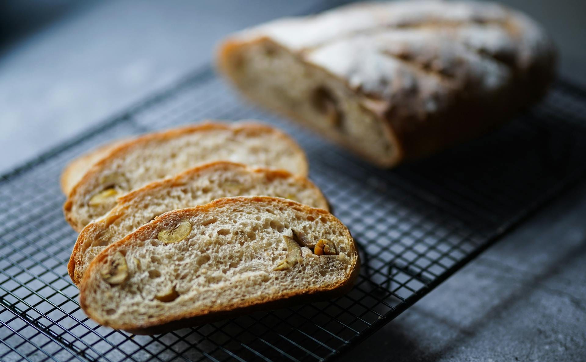 Low Carb Bread Recipes: The Ultimate Guide to Baking Flavorful, Sliceable Loaves