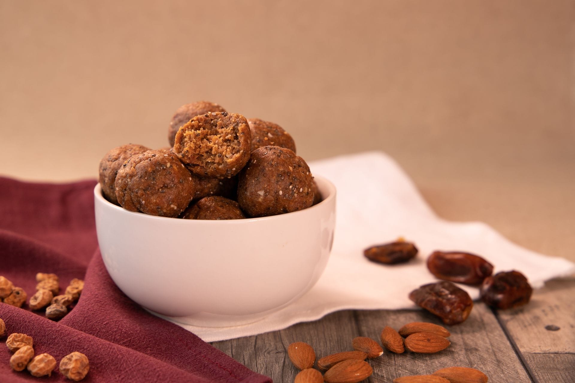 High-Protein Snack Recipes to Fuel Workouts and Recovery (25+ Easy & Healthy Ideas)